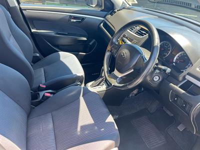 2011 Suzuki Swift - Thumbnail