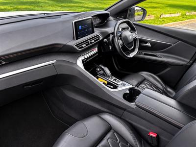 2020 Peugeot 3008 - Thumbnail