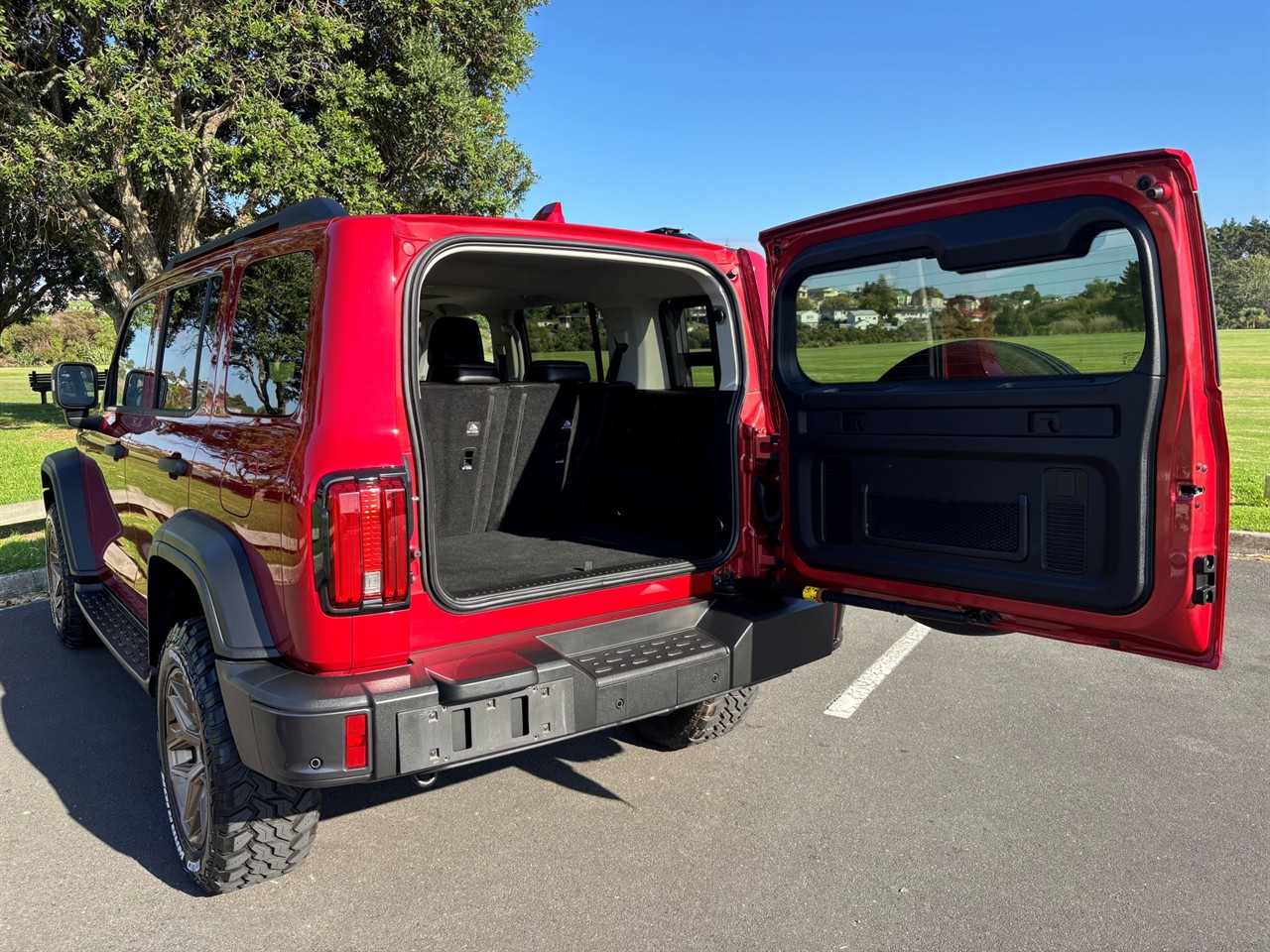 2025 GWM Tank 300