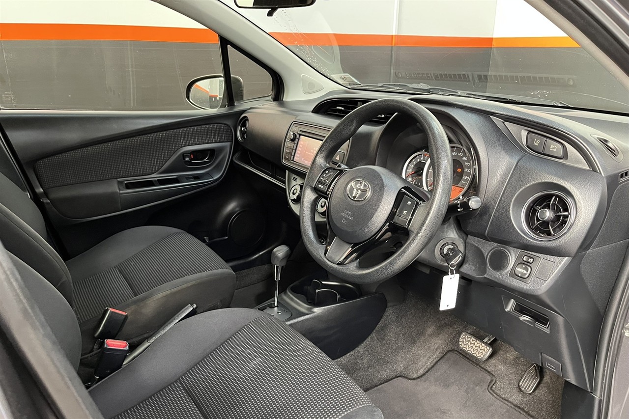 2017 Toyota YARIS