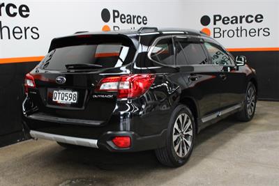 2015 Subaru OUTBACK - Thumbnail