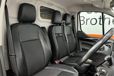 2022 Ford transit - Thumbnail