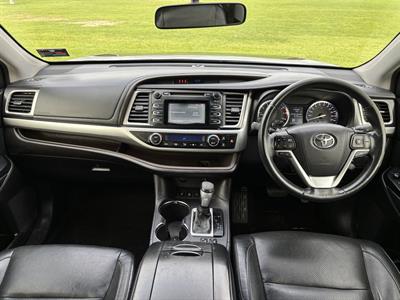 2016 Toyota Highlander - Thumbnail