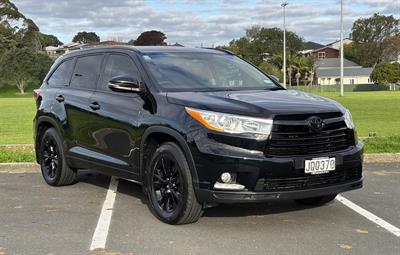 2016 Toyota Highlander - Thumbnail