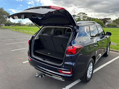 2022 Ssangyong Rexton - Thumbnail