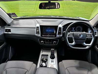 2022 Ssangyong Rexton - Thumbnail