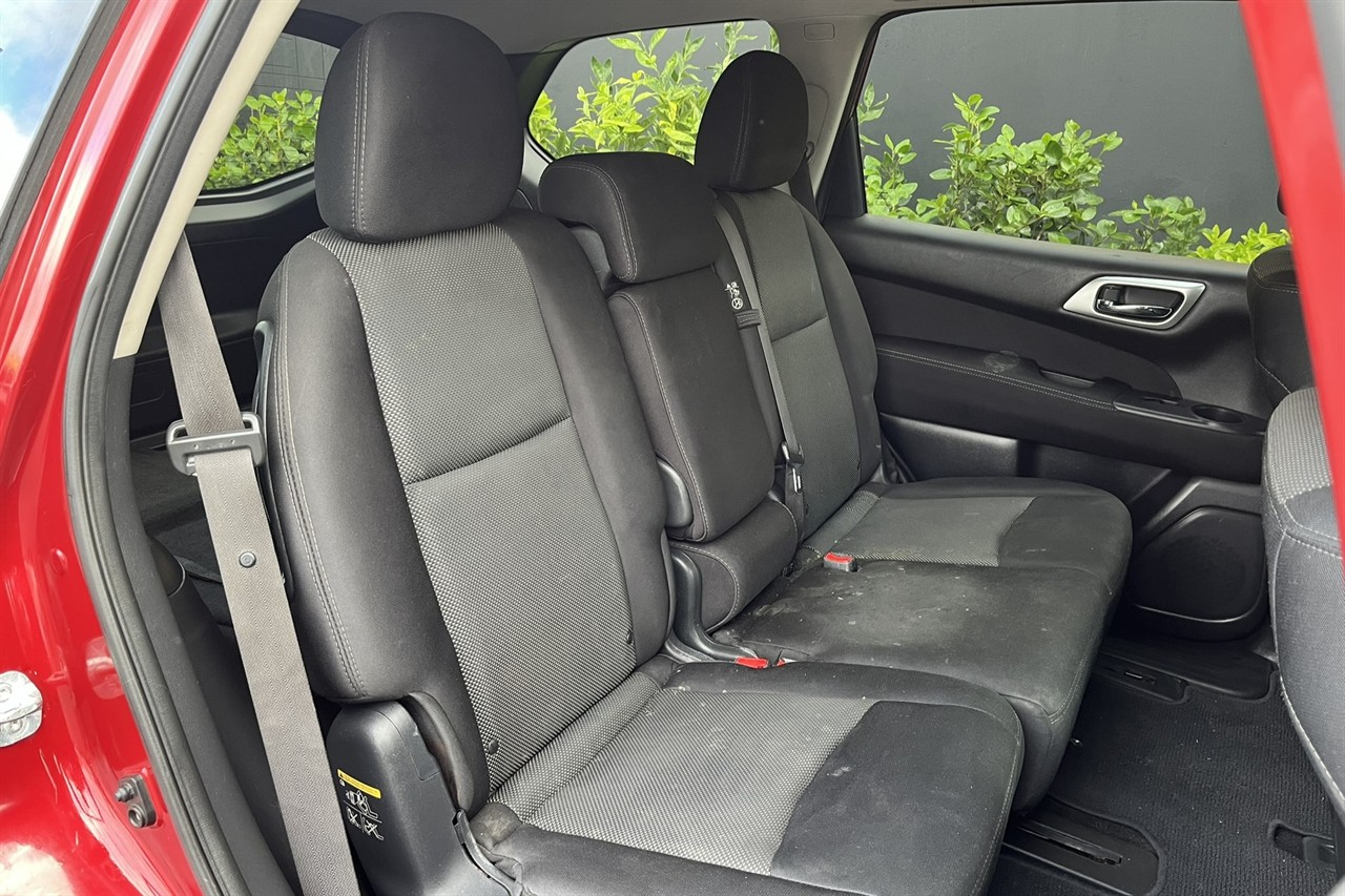 2017 Nissan Pathfinder