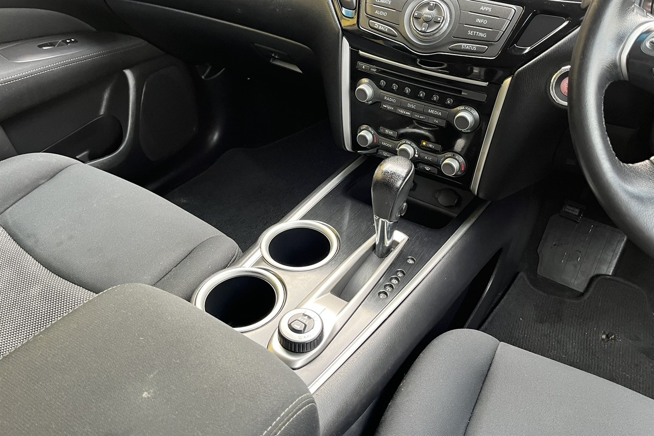 2017 Nissan Pathfinder