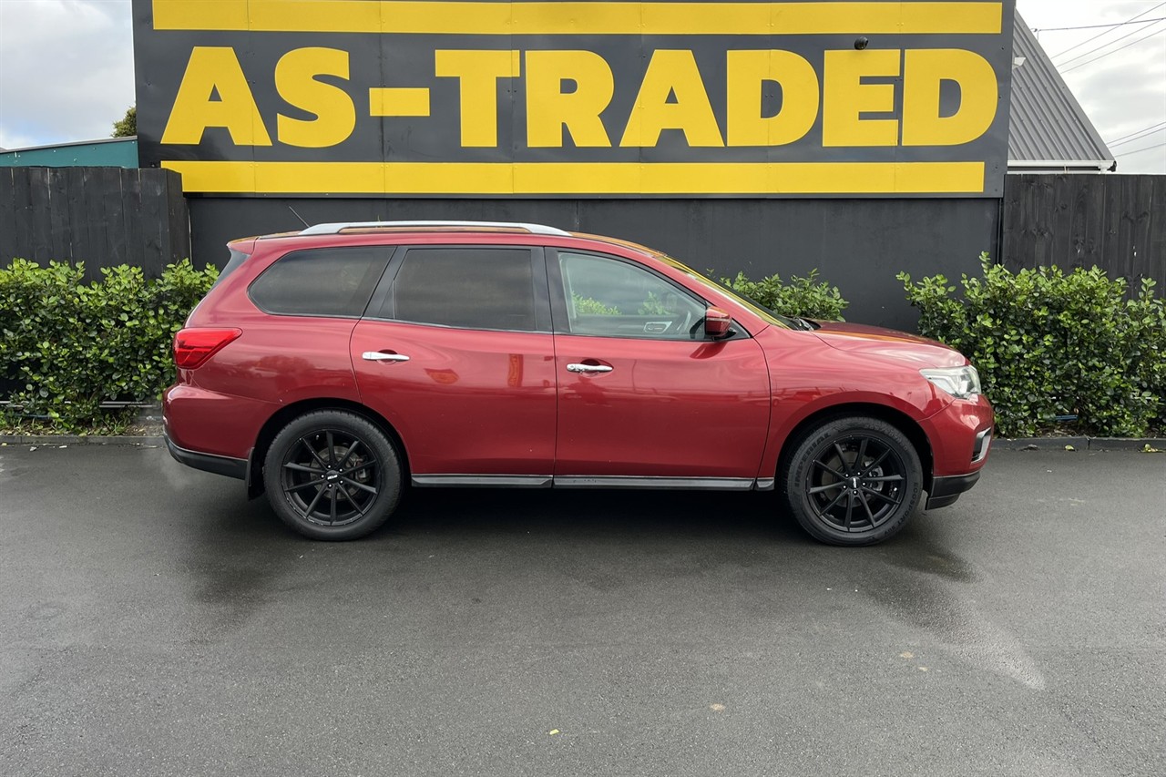 2017 Nissan Pathfinder