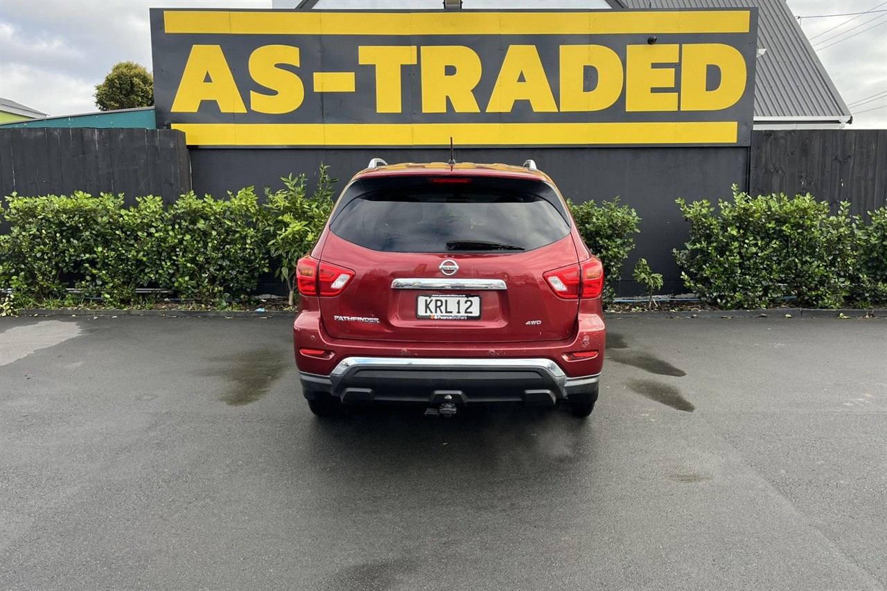 2017 Nissan Pathfinder