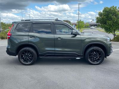 2024 Mahindra Scorpio - Thumbnail