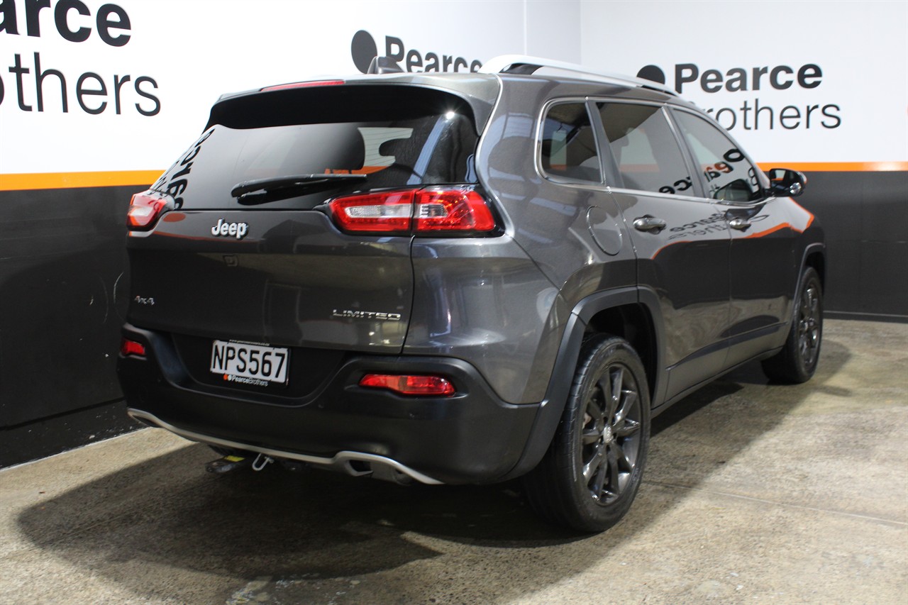2017 Jeep CHEROKEE