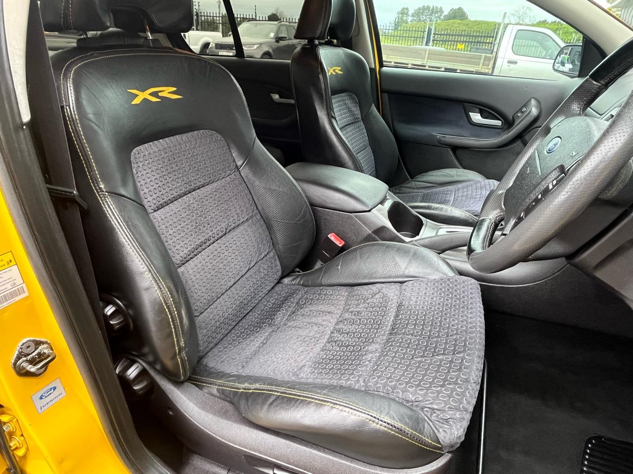 2005 Ford Falcon