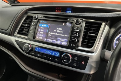 2018 Toyota HIGHLANDER - Thumbnail