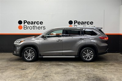 2018 Toyota HIGHLANDER - Thumbnail
