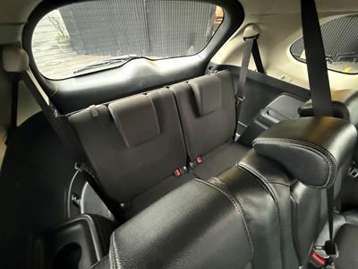 2014 Mitsubishi Outlander - Thumbnail