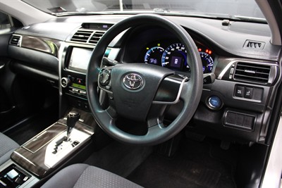 2012 Toyota Camry - Thumbnail