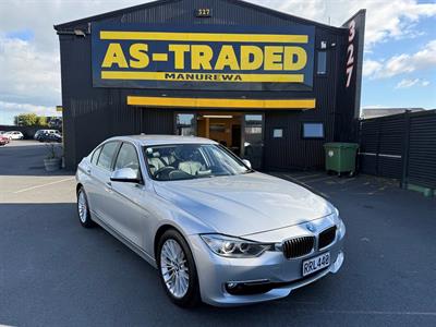 2012 BMW 320I