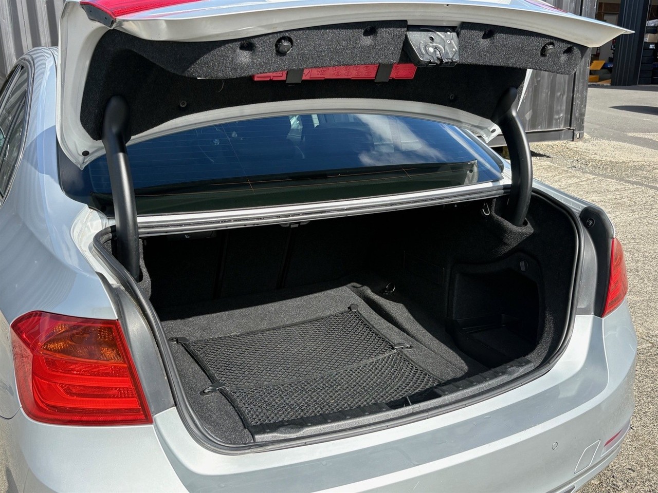 2012 BMW 320I