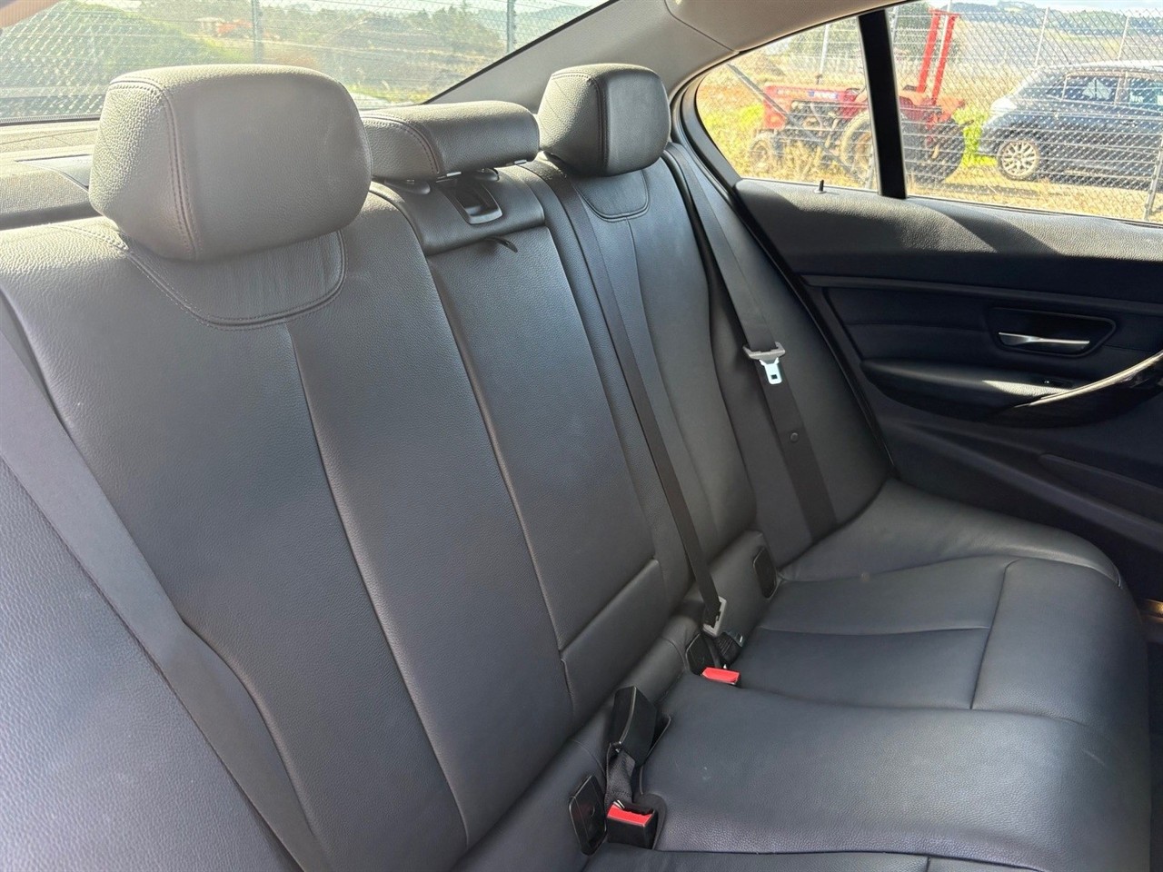 2012 BMW 320I