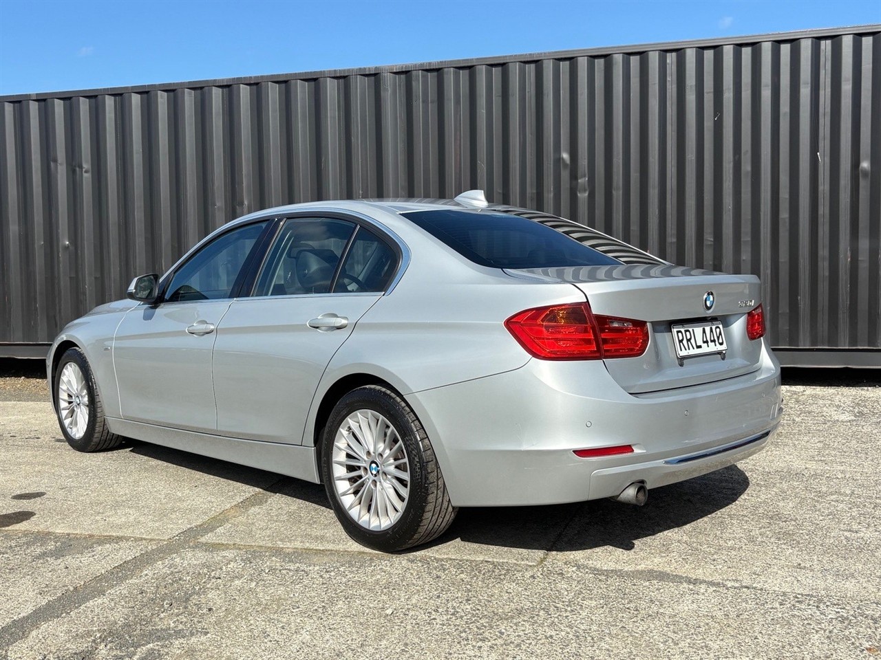 2012 BMW 320I