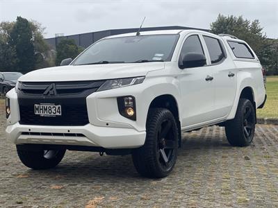 2019 Mitsubishi Triton - Thumbnail
