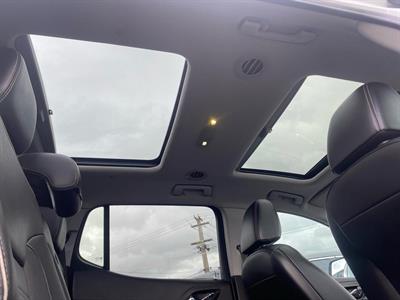 2020 Holden Acadia - Thumbnail