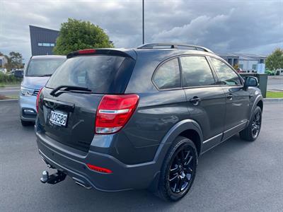 2016 Holden Captiva - Thumbnail