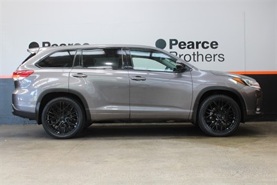 2018 Toyota HIGHLANDER - Thumbnail