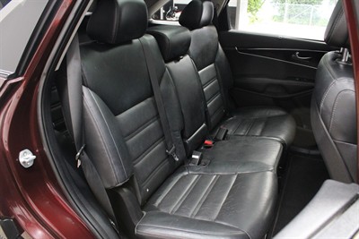 2016 Kia Sorento - Thumbnail