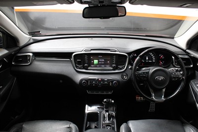 2016 Kia Sorento - Thumbnail