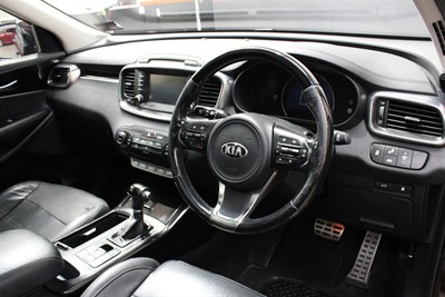 2016 Kia Sorento - Thumbnail