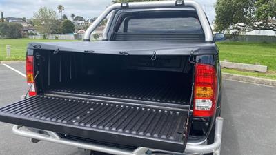 2009 Toyota Hilux - Thumbnail