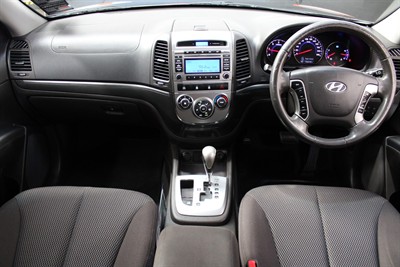 2013 Hyundai Santa Fe - Thumbnail
