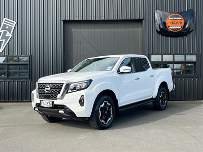 2022 Nissan Navara - Thumbnail
