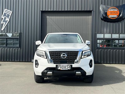 2022 Nissan Navara - Thumbnail