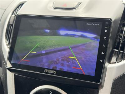 2016 Isuzu D-Max - Thumbnail