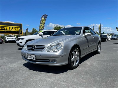2004 Mercedes-Benz CLK 320 - Thumbnail