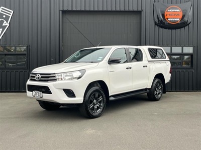 2018 Toyota Hilux - Thumbnail