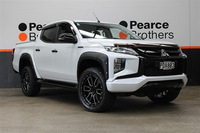 2022 Mitsubishi Triton