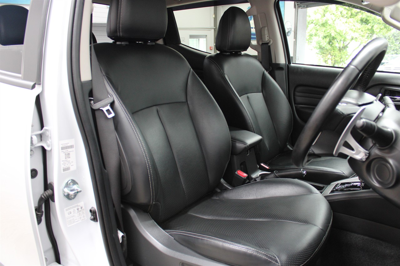 2022 Mitsubishi Triton