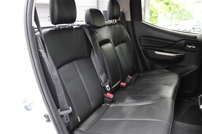 2022 Mitsubishi Triton - Thumbnail