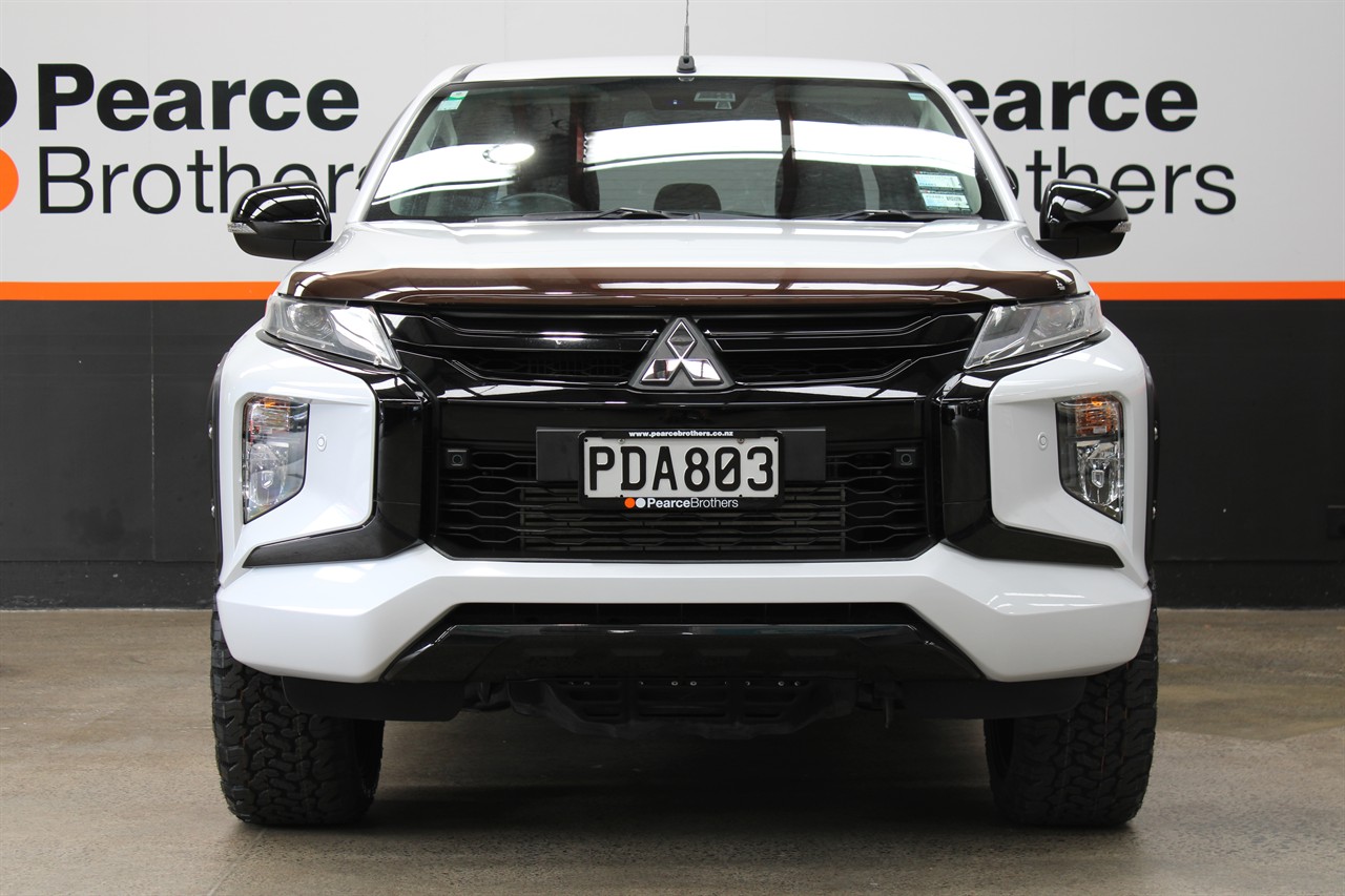 2022 Mitsubishi Triton