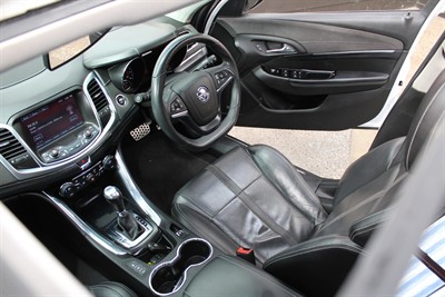 2015 Holden Commodore - Thumbnail