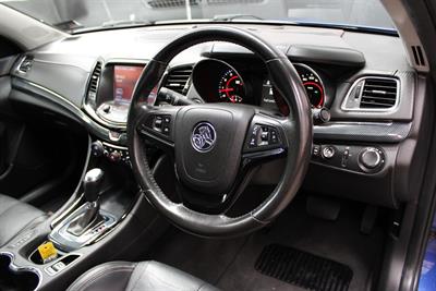 2017 Holden Commodore - Thumbnail