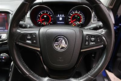 2017 Holden Commodore - Thumbnail