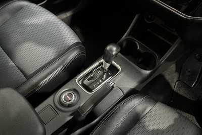 2015 Mitsubishi Outlander - Thumbnail
