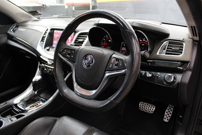 2017 Holden Commodore - Thumbnail