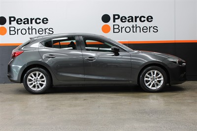 2016 Mazda 3 - Thumbnail