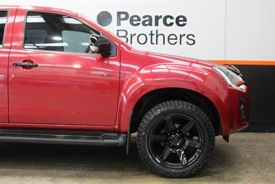 2018 Isuzu D-Max - Thumbnail